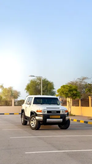 Used Toyota FJ in Al Batinah