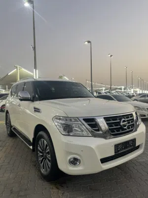 NISSAN PATROL PLATINUM V6 GCC FULL OPTION 5 CAMERA 360 FREE ACCIDENT ORIGINAL PAINT FULL SERVICE