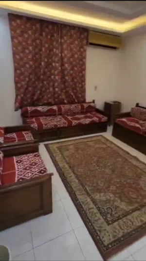 شقه للايجار مفروش فى المساحه الدقى