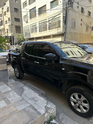 used-nissan-navara-in-nablus