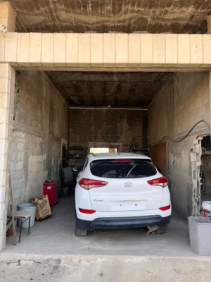 كراج سيارات للأيجار