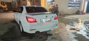 بي ام حاجب اللون ابيض