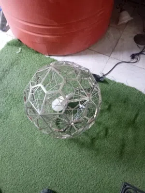 للبيع ثريات