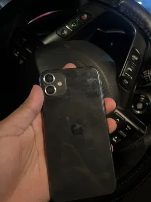 Apple iPhone 11 128 GB in Tripoli