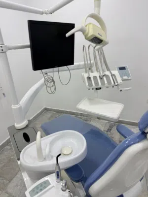 كراسي عيادة اسنان للبيع