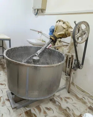 عجانه حجم كبير تقريبا 2 قنطار