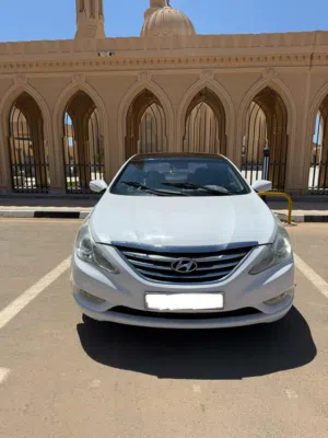 Used Hyundai Sonata in Benghazi