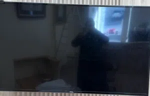 تلفزيون TCL للبيع مع الرسيفر