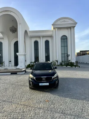 Used Kia Sorento in Tripoli