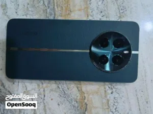 ريلمي 12 بلس ذاكرة 256 جهاز نظيف فقط توجد فطور بالبلازمة مال شاشة والشاشة شغالة ولمس سلس وسريع