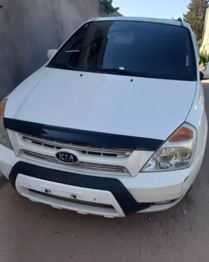 Used Kia Carnival in Tripoli