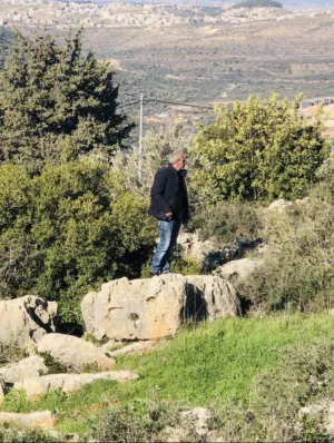 ارض للبيع فل مزرعة الغربية