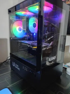 كمبيوتر العاب مع شاشه 24 يد 4 اصليه سماعات راسيه ماوس جيمنج كيبورد عادي