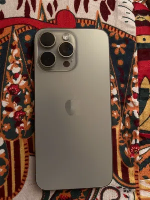Apple iPhone 15 Pro Max 256 GB in Baghdad