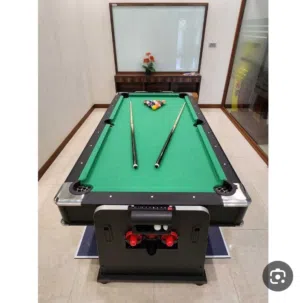 طاولة بلياردو مستخدم آشي بسيط