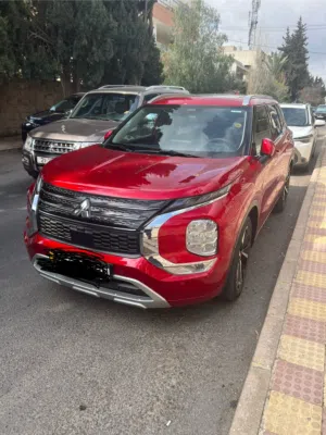 ميتسوبيشي اوتلاندر بنزين 2024
