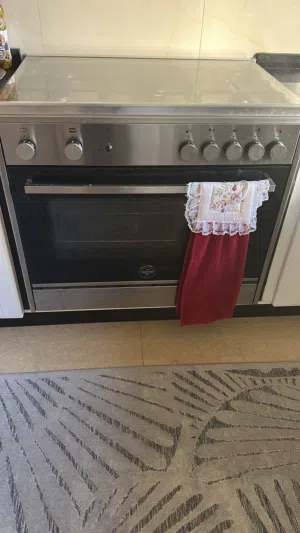 غاز إيطالي لاجيرمانيا جديد مستخدم مرات محدوده المنزل مغلق