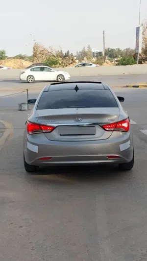 Used Hyundai Sonata in Tripoli