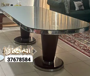 للبيع طاولة طعام. او استغبال