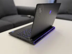 Alienware M15 R7 3070ti 240Hz 16GB RAM 512GB SSD with BOX *URGENTLY SELLING*