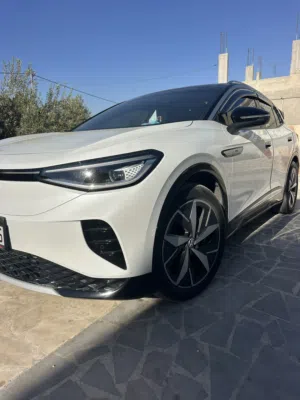 VOLKSWAGEN ايدي فور 2021 كروز برو بيانو بلاك iD4 بحال الوكاله