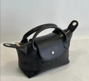 شنطة نسائية جلد تركي سوداء جديدة