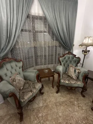 طقم كنب تركي كلاسيكي فاخر للبيع