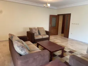 شقة للبيع في دير غبار / موقع مميز قرب صيدلية جونيا - ref: 15063