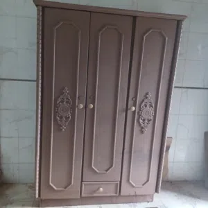 غرفه مستخدم للبيع