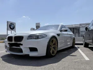 BMW M5 2011