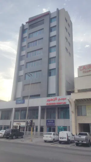 للايجار محلات ومكاتب في حولي شارع ابن خلدون