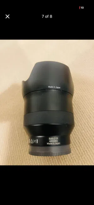 Zeiss Batis 25mm f/2 (marked Batis 2/25 on the lens).