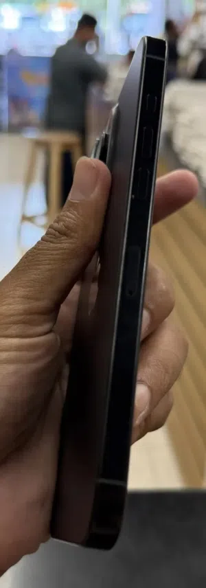iPhone 16 pro Max 256 GB UAE version