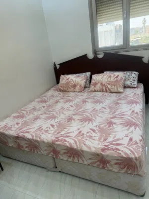 King size Bed with mattress