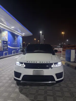 Range Rover Sport  2021 - Clean Title - American Spec - 35k KM only!