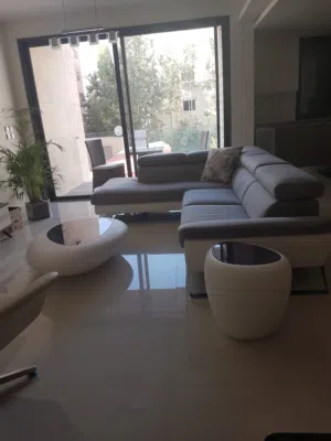 شقه مفروشه للايجار في عبدون- 14051