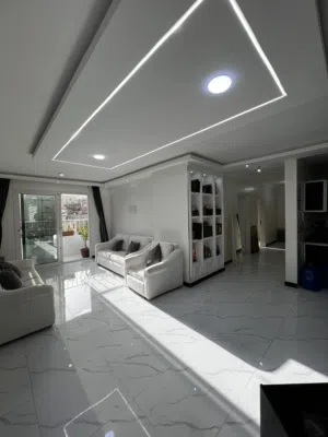5 Bedrooms . 3 Bathrooms . 180 m21