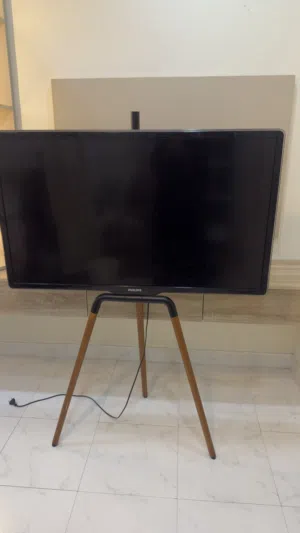 للبيع بعض الاثاث البسيطه مستعمله