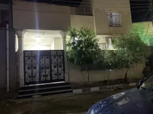 110 m2 3 Bedrooms Townhouse for Sale in Basra Abu Al-Khaseeb
