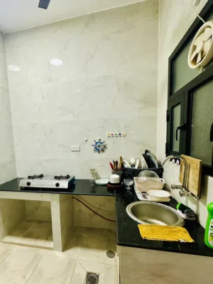 Studio for daily rent in oqad