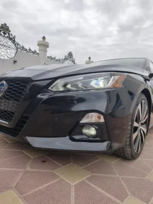 2022 نيسان التيما / SR/ midnight edition/صيانة كاملة/ مفحوص وناجح