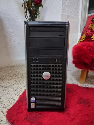 كمبيوتر dell امريكي بحالة ممتازة جدا مع شاشة