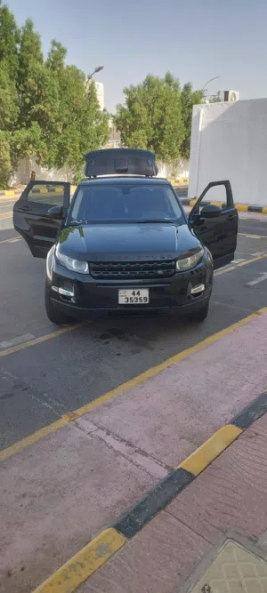 رينج روفر ايفوك 2015 بلاك ايديشن مميزة بسعر مميز .