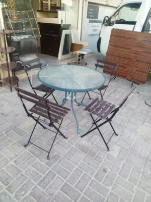 طاولة حديقة مع4كراسي كوالتي