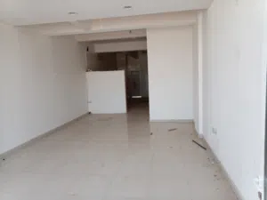 محلات تجاريه ومخازن للايجار في المعبيله الجنوبيه قريبه عرب سويت Shops and stores for rent in South M