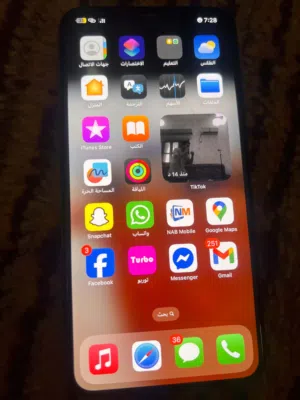 هاتف زي ما موضح فصور مش مفتوح