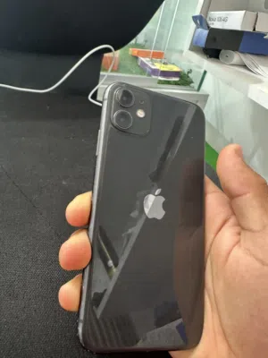Apple iPhone 11 128 GB in Misrata
