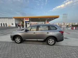 Mitsubishi Outlander 2016 very well maintained and reliable comprehensive insurance