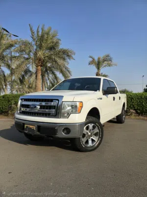 للبيع فورد f150 موديل 2013