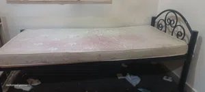 سرير حديد+ مرتبة طبية توصيل مجاني